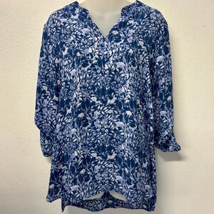 Women's large IVANKA TRUMP Blue & White Floral Blouse hi-low cut rolled sleeve